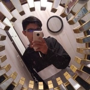 Meet your Posher, Jonathan